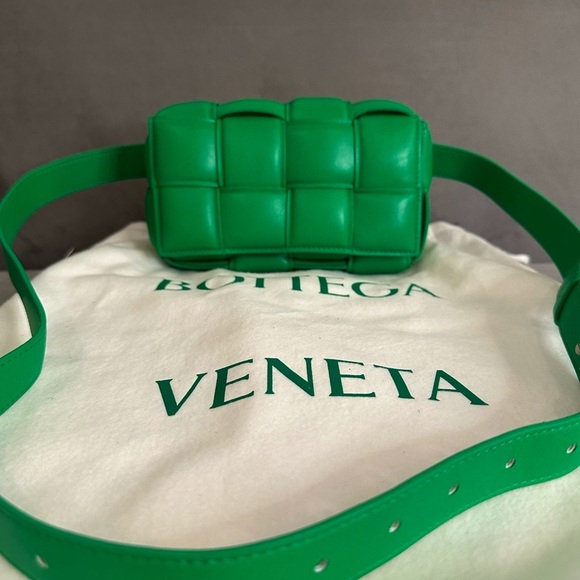 NWT Bottega Veneta Padded Cassette Belt Bag - Picture 5 of 8